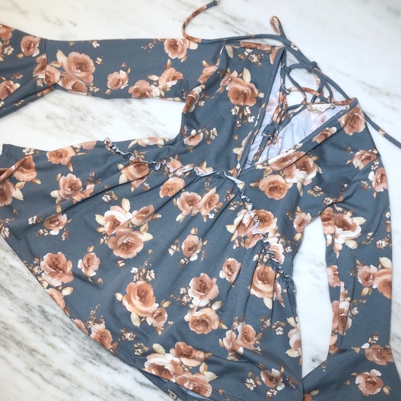 Altar'd State Tops - Altar’d State Bell Sleeve Top